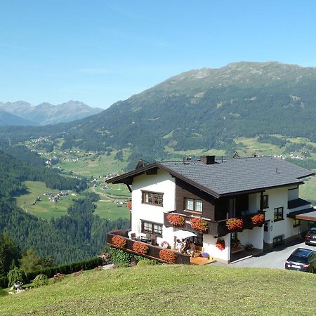 Haus Auer Lägenhet Jerzens Rum bild