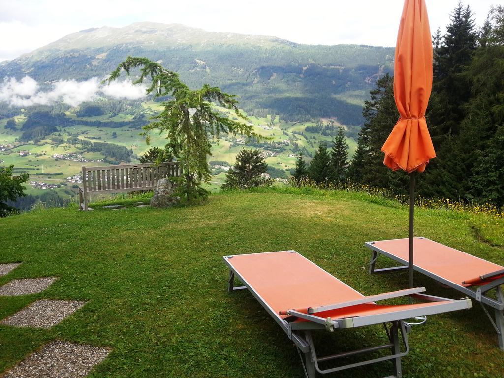 Haus Auer Lägenhet Jerzens Exteriör bild